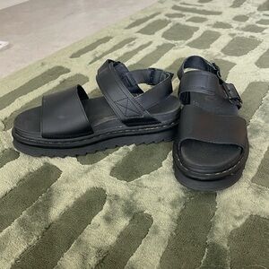 Dr Martens Voss Leather Strap Sandals // Women’s Size 9